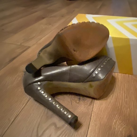 Platform Pump Women Vince Camuto - Picture 5 of 6